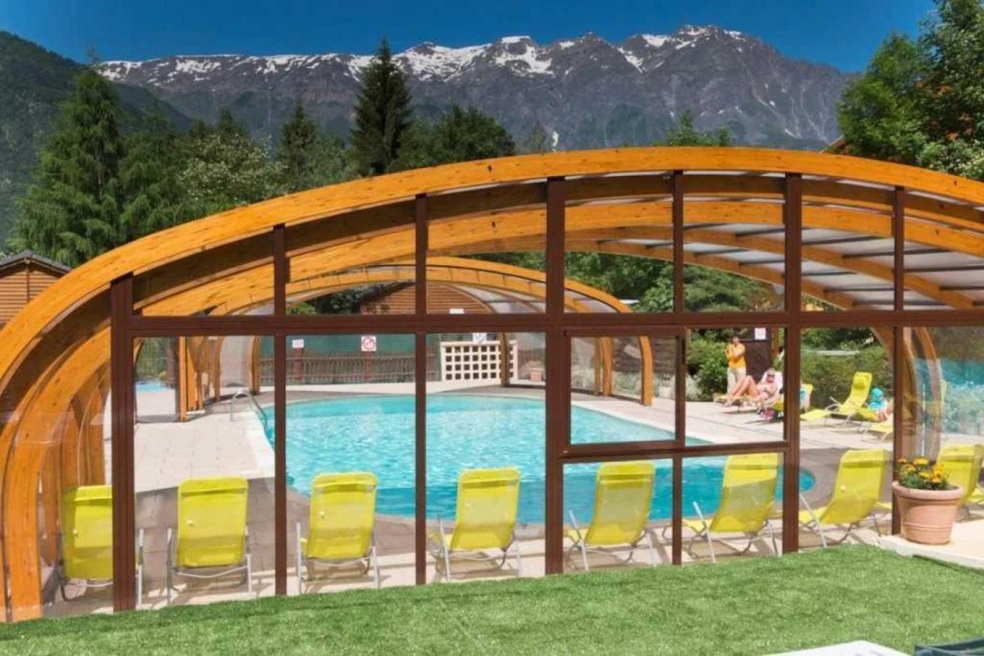 Camping 5 Etoiles - Piscine - Eeceff Le Bourg-dʼOisans 외부 사진