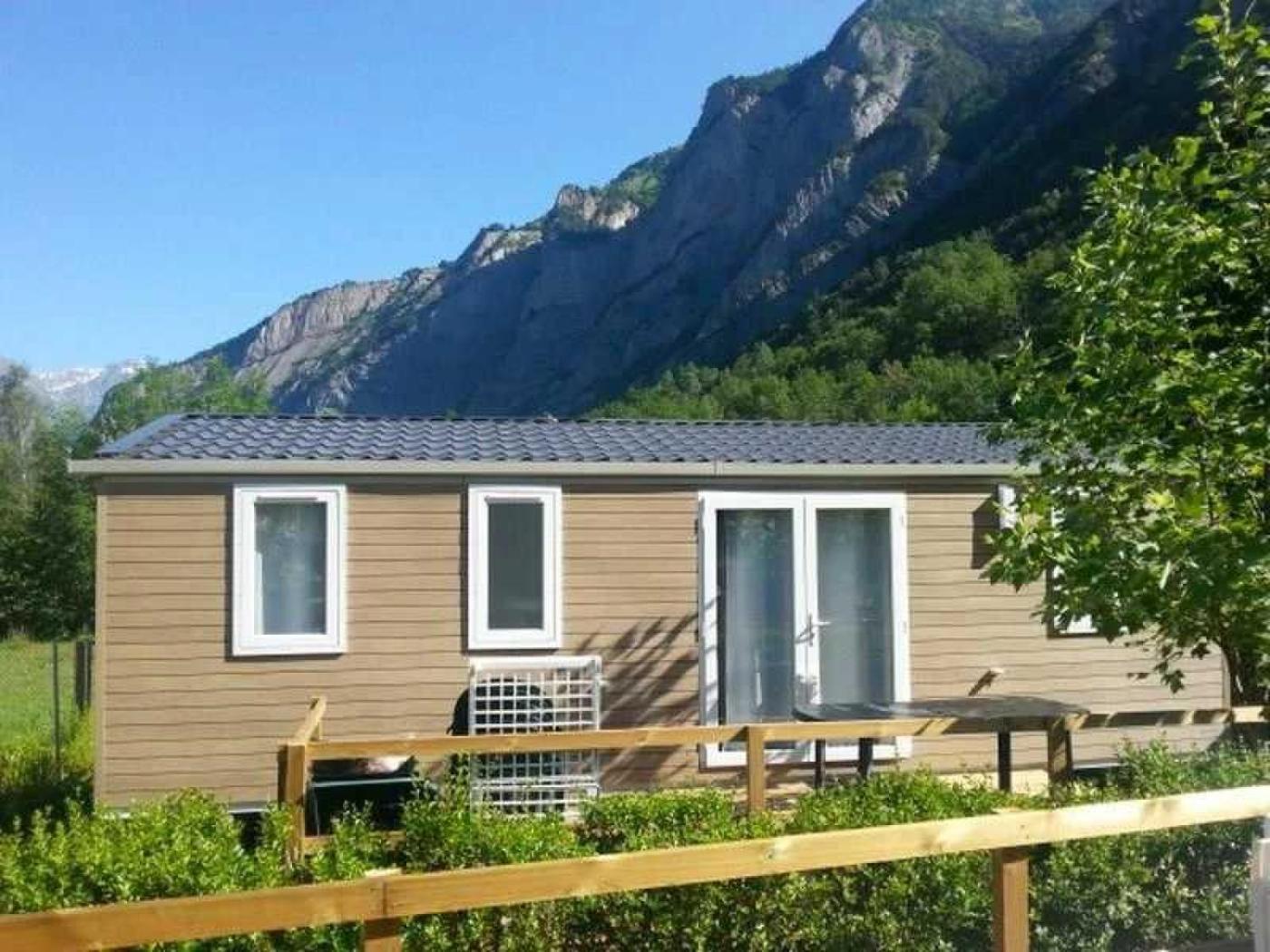 Camping 5 Etoiles - Piscine - Eeceff Le Bourg-dʼOisans 외부 사진