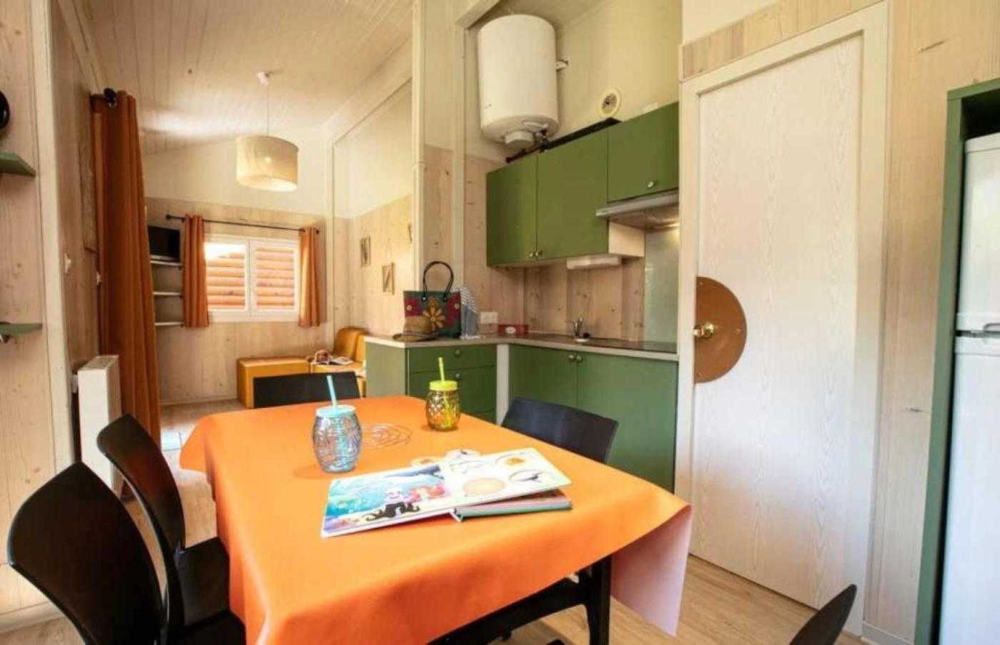Camping 5 Etoiles - Piscine - Eeceff Le Bourg-dʼOisans 외부 사진